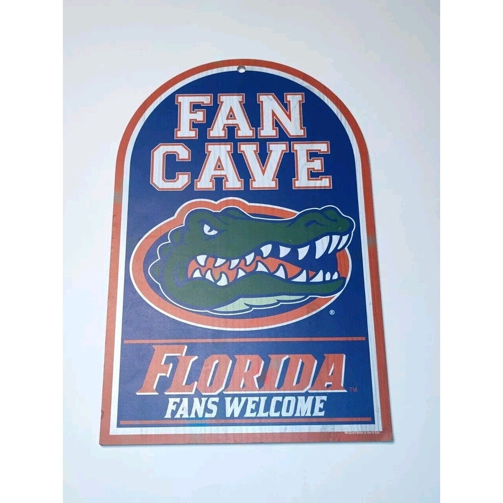Florida Gators Wincraft 11 x 17 Fan Cave Wood Sign.